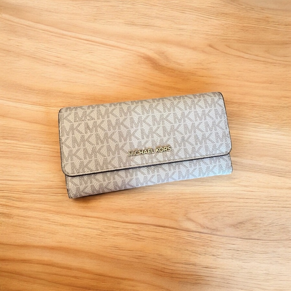 Michael Kors Monogram Beige Wallet